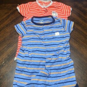 2 Carter’s Size 6 Month Rompers